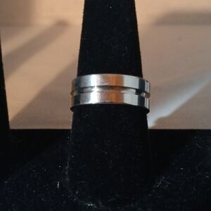 Silver Band Ring